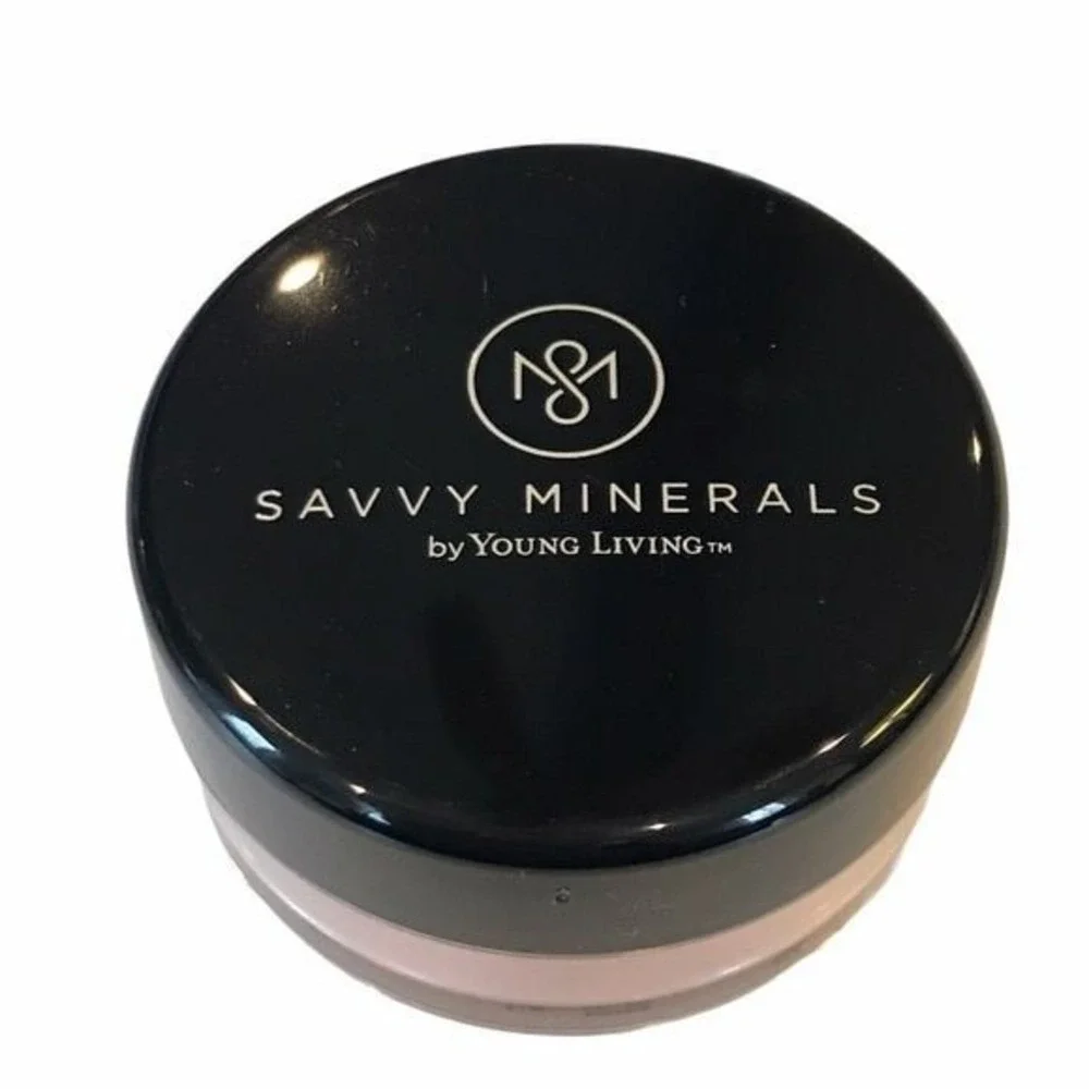 Savvy Minerals Bronzer Summer Loved‎ + Brush Set NEW SEALED Young Living